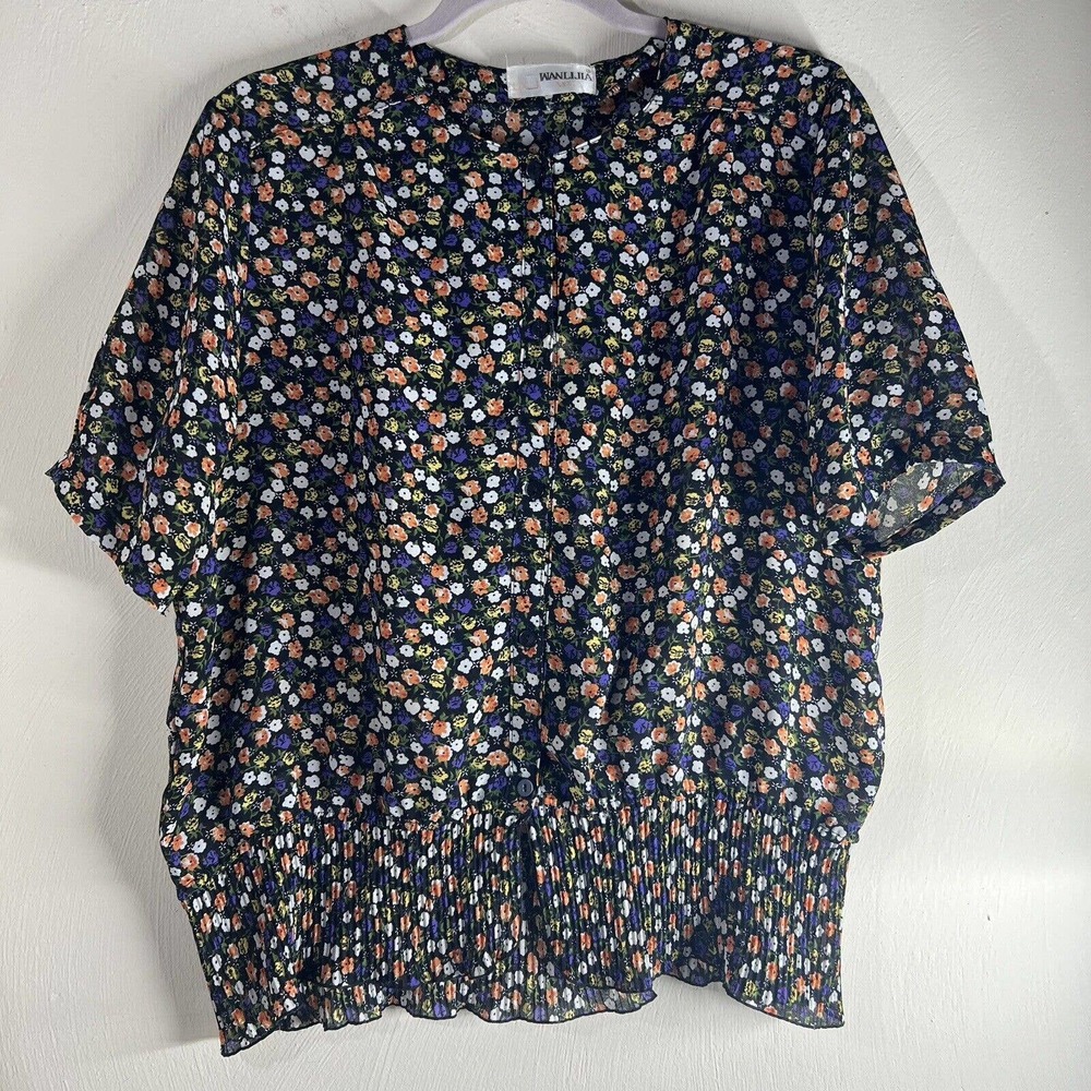 Vintage 90s Floral Blouse Sz Medium Accordion Pleated Hem Short Sleeve Purple